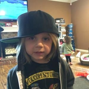 Meet your Posher, Cynthia